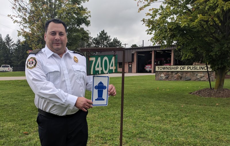 Puslinch Fire Dry Hydrant Signs